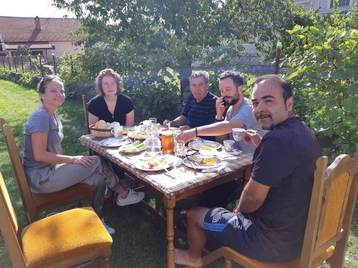 Kitka Hostel - Guest House Vratnica Dış mekan fotoğraf